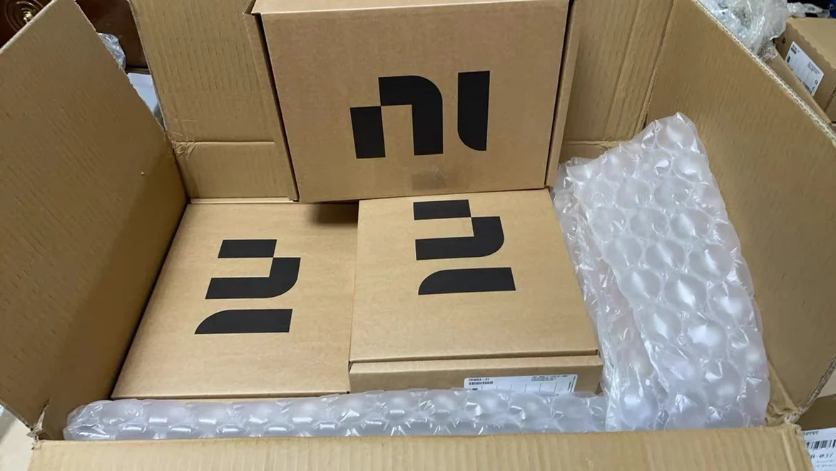 Карта сбора данных NI PXI-1422 из США абсолютно новая