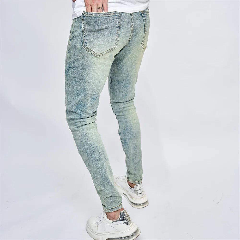 Джинсы-Карандаш мужские рваные с вышивкой в винтажном стиле