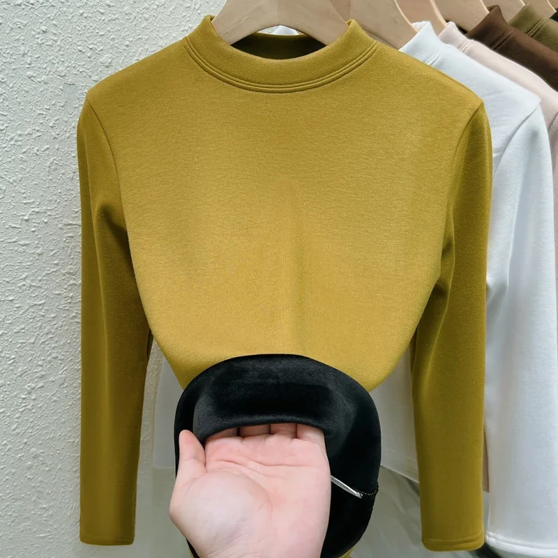 Модная женская блузка с воротником-стойкой белая бархатная утепленная длинным