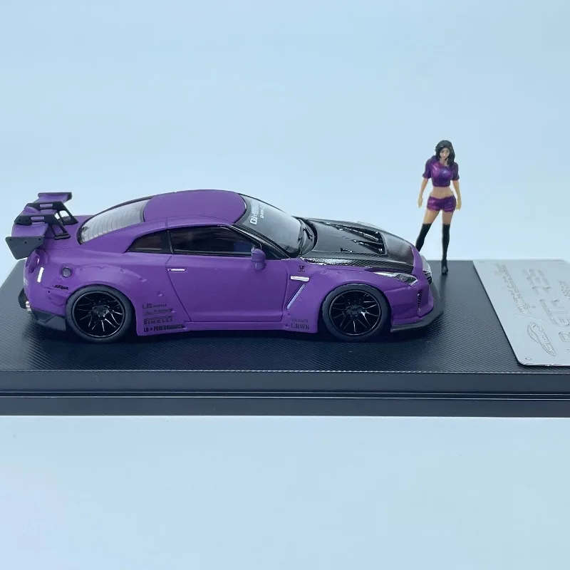 Фото В наличии: Коллекционная модель автомобиля LB GTR 1:64 из литого сплава, 1.5V, креативный декоративный предмет, праздничный подарок №4