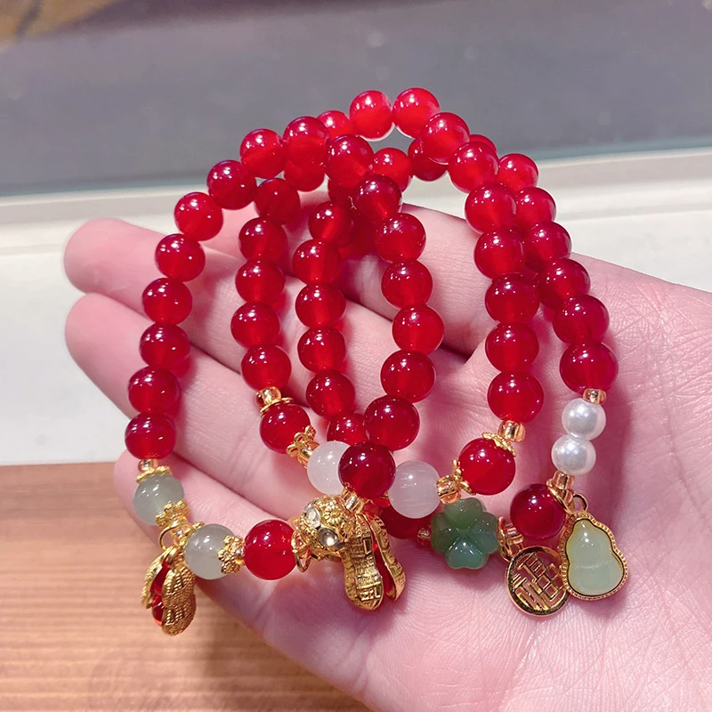 Элегантный браслет из красного бисера с подвеской в китайском стиле ювелирный