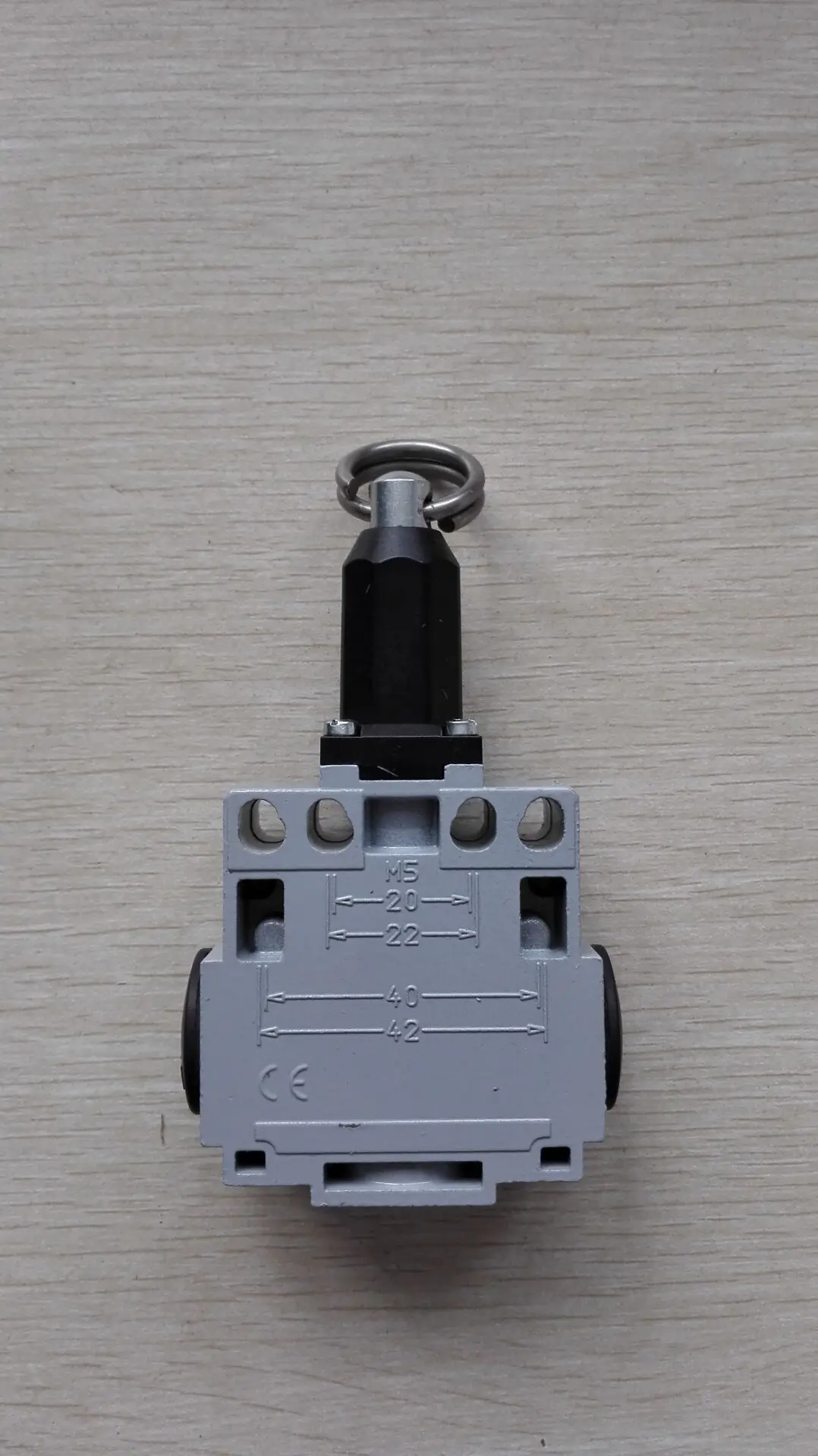 

Новая Оригинальная дверь холодильника Comepi, специальный выключатель на веревке DM1T9805Z11