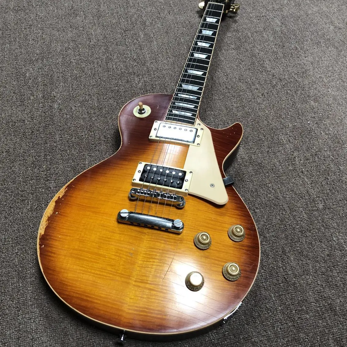 

New High-quality Electric Guitar Sunset Burst Matte Finish Silver Hardware