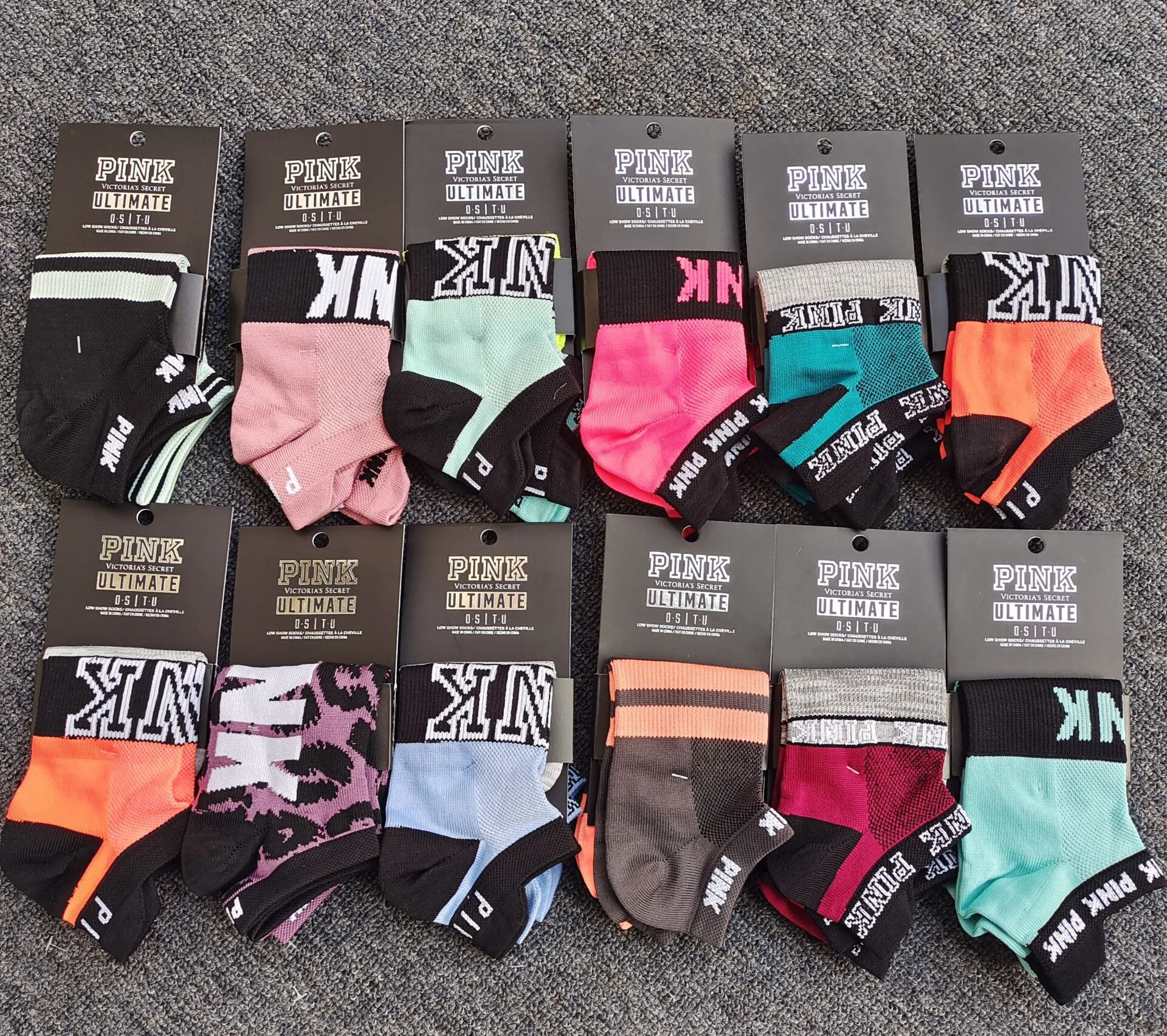 Женские короткие носки с логотипом Vs Pink 2 пары/компл. подвеской для карт |