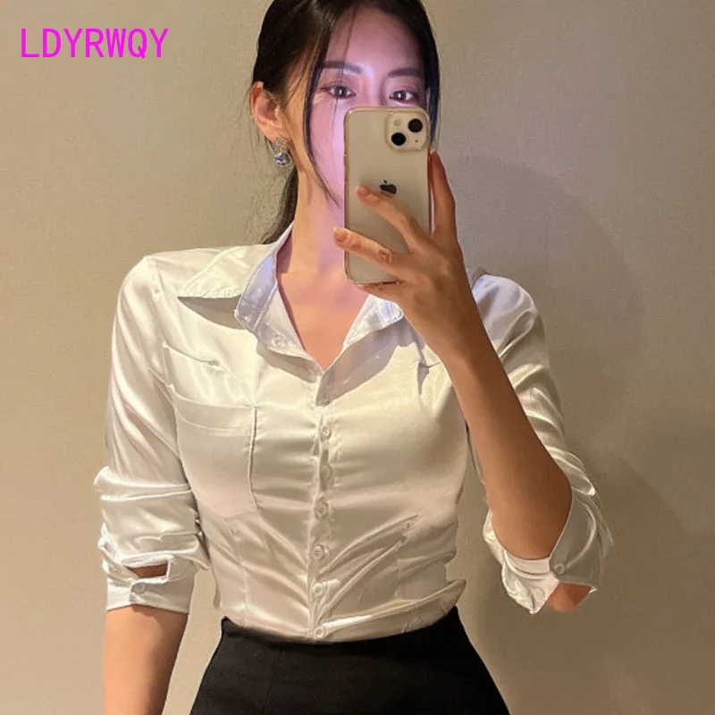 Женская атласная рубашка-поло с длинным рукавом и воротником-поло