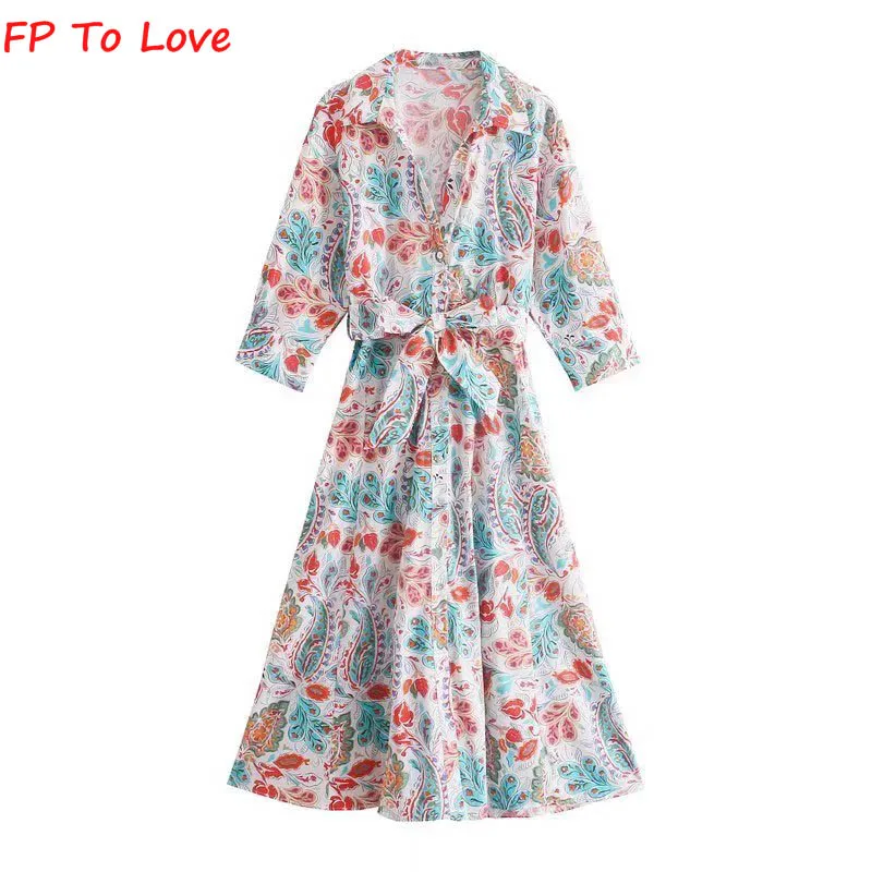 

Летнее платье-миди из поплина с V-образным вырезом и цветочным принтом