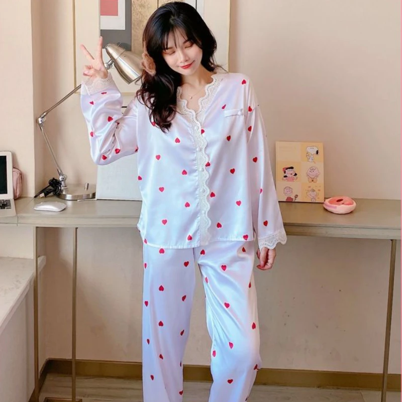 Пижамный комплект женский кружевной изящный универсальный домашний удобный