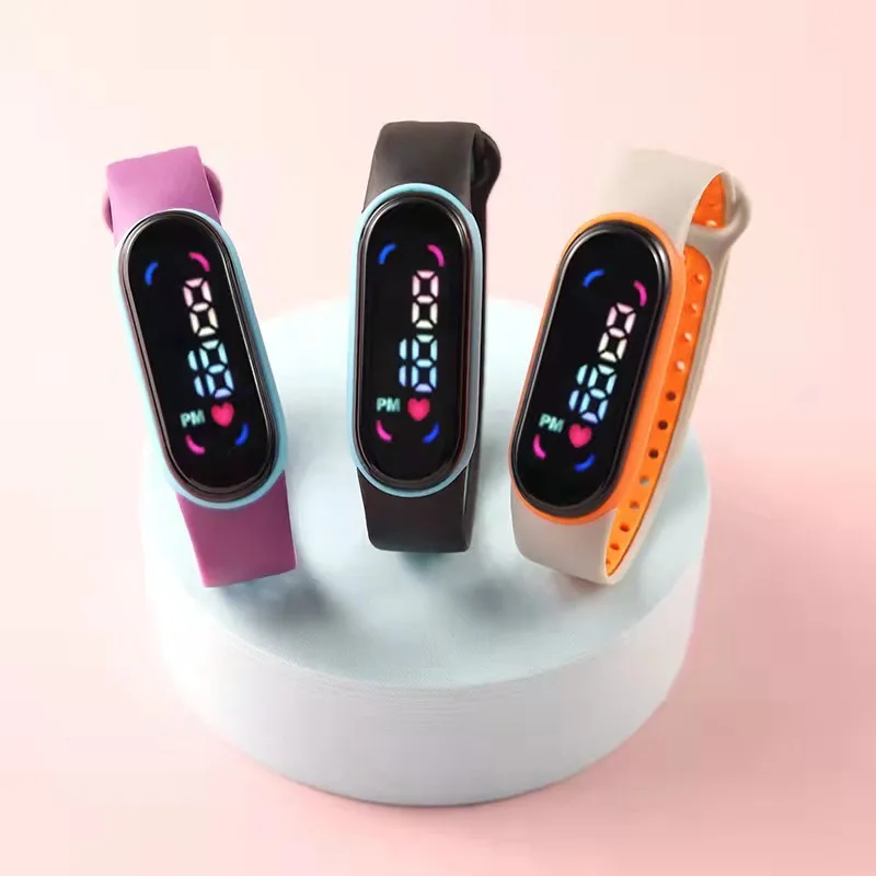 Часы светодиодные детские с силиконовым ремешком милые спортивные цифровые