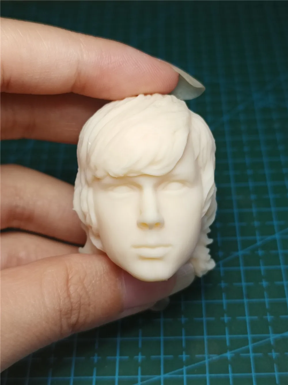 

Dolls 1/6 Scale Handsome Guy Head Sculpt Model For 12 inch Action Figure Dolls Unpainted Head Sculpt No.438