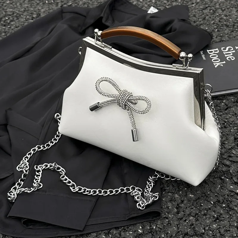 

High Quality Small Bag for Women 2023 New Summer Popular Versatile Crossbody Bag Fashion Shell Bag Purses and Handbags