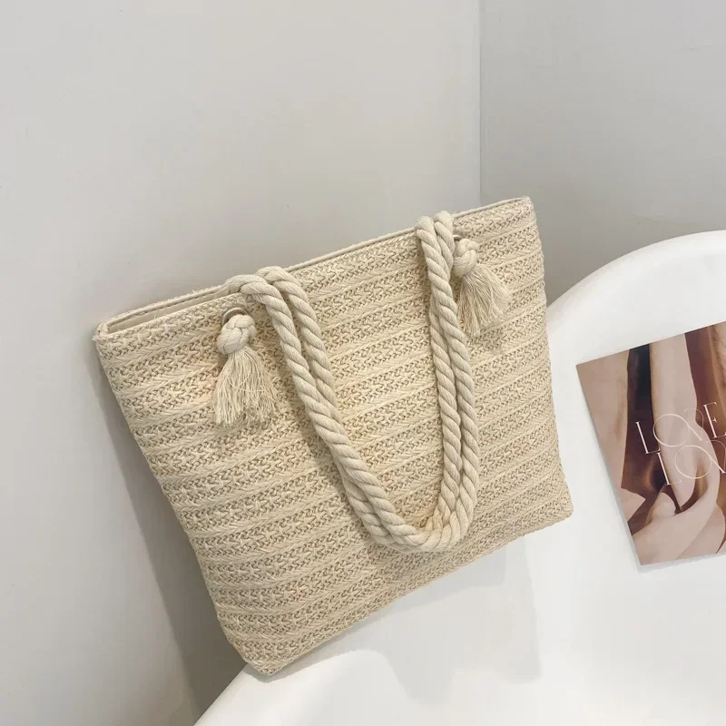 

New Trend Simple Shoulder Armpit Bag Straw Plaited Large Capacity Simple Small Bag Female