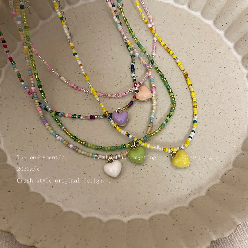 New versatile dopamine-series candy contrast love beaded necklace cute girl sweet temperament collarbone chain