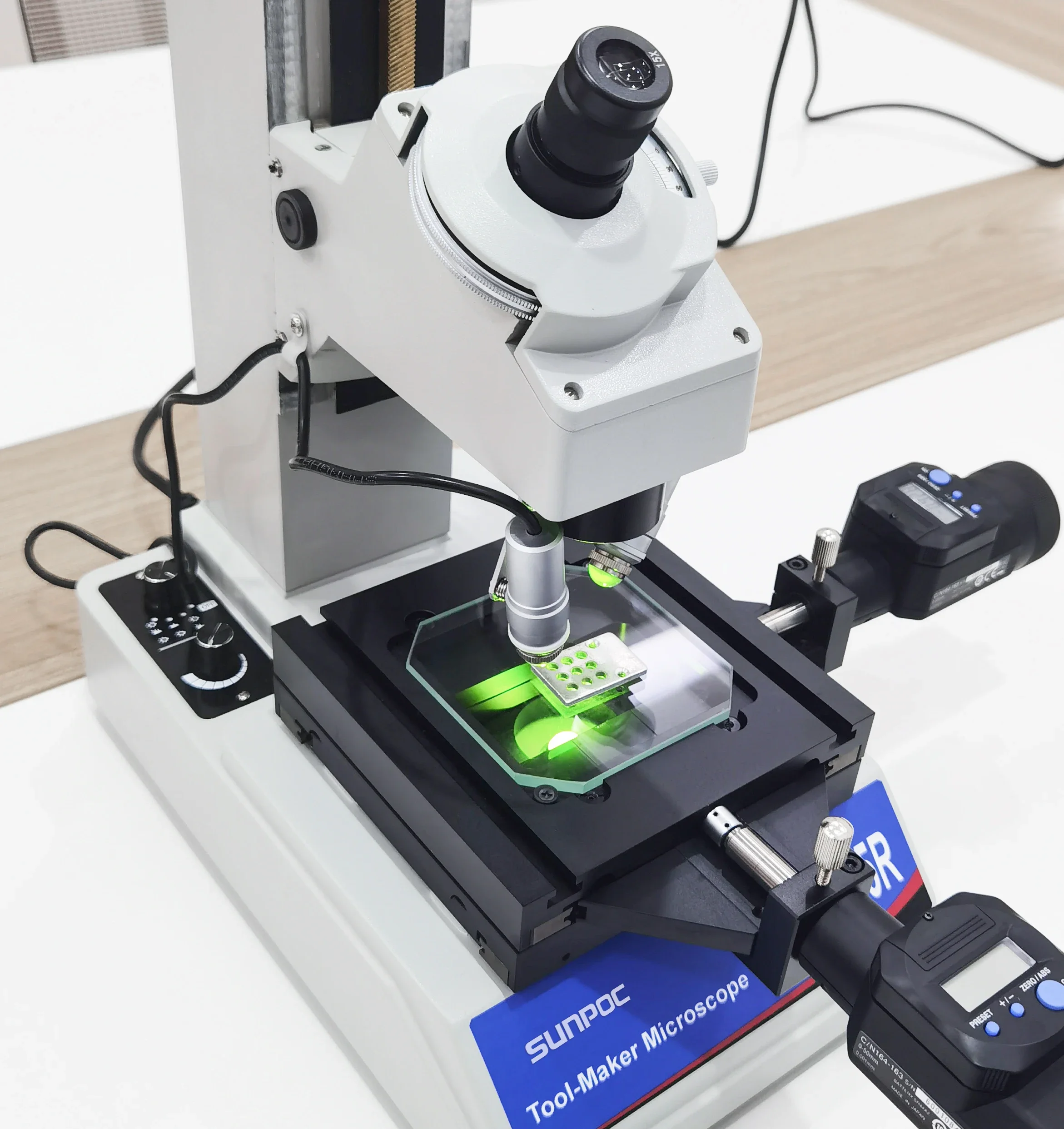 Б/у оптический измерительный инструмент Maker`sMicroscope Toolmakers Microscope