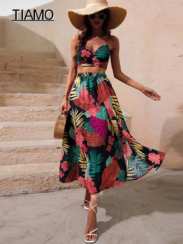 

Костюм женский из 2 предметов с цветочным принтом, на бретелях