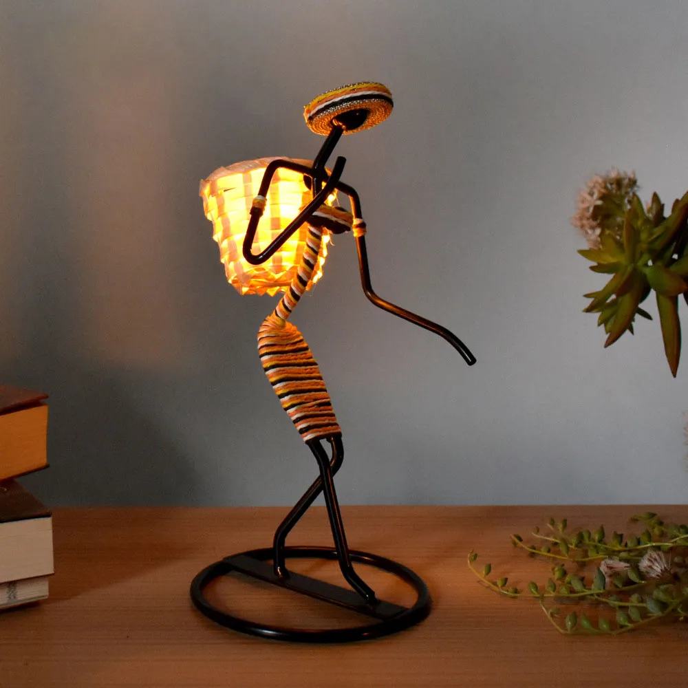 

Vintage Candle Holder Lanterns LED Candles Aesthetic Lantern Iron Lantern Black Home Decor Personalized Candlesticks Figurine