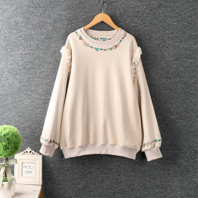 

Autumn New Embroidered Hoodie Women Round Neck Long Sleeve Casual Top ML0930