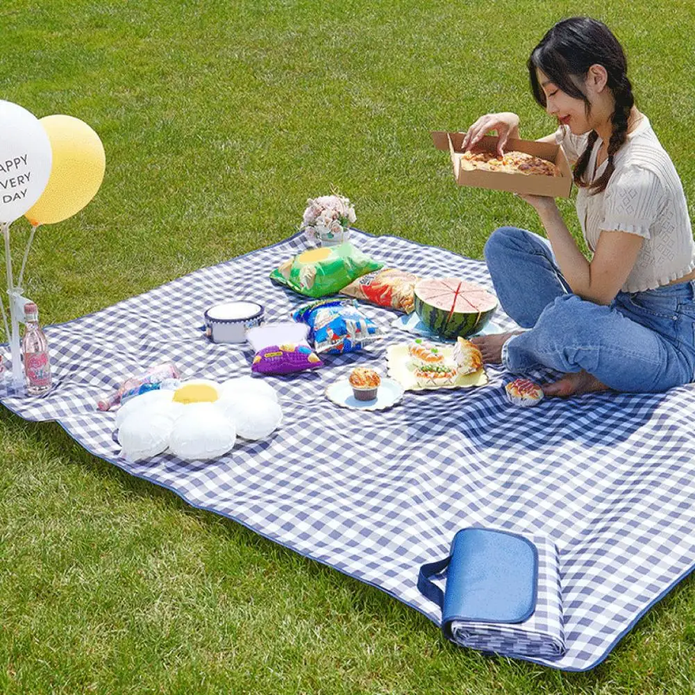 

Picnic Mat Waterproof Extra Picnic Blanket with Handle Portable Foldable Mat for Hiking Travel Beach Outdoor Camping Accessory