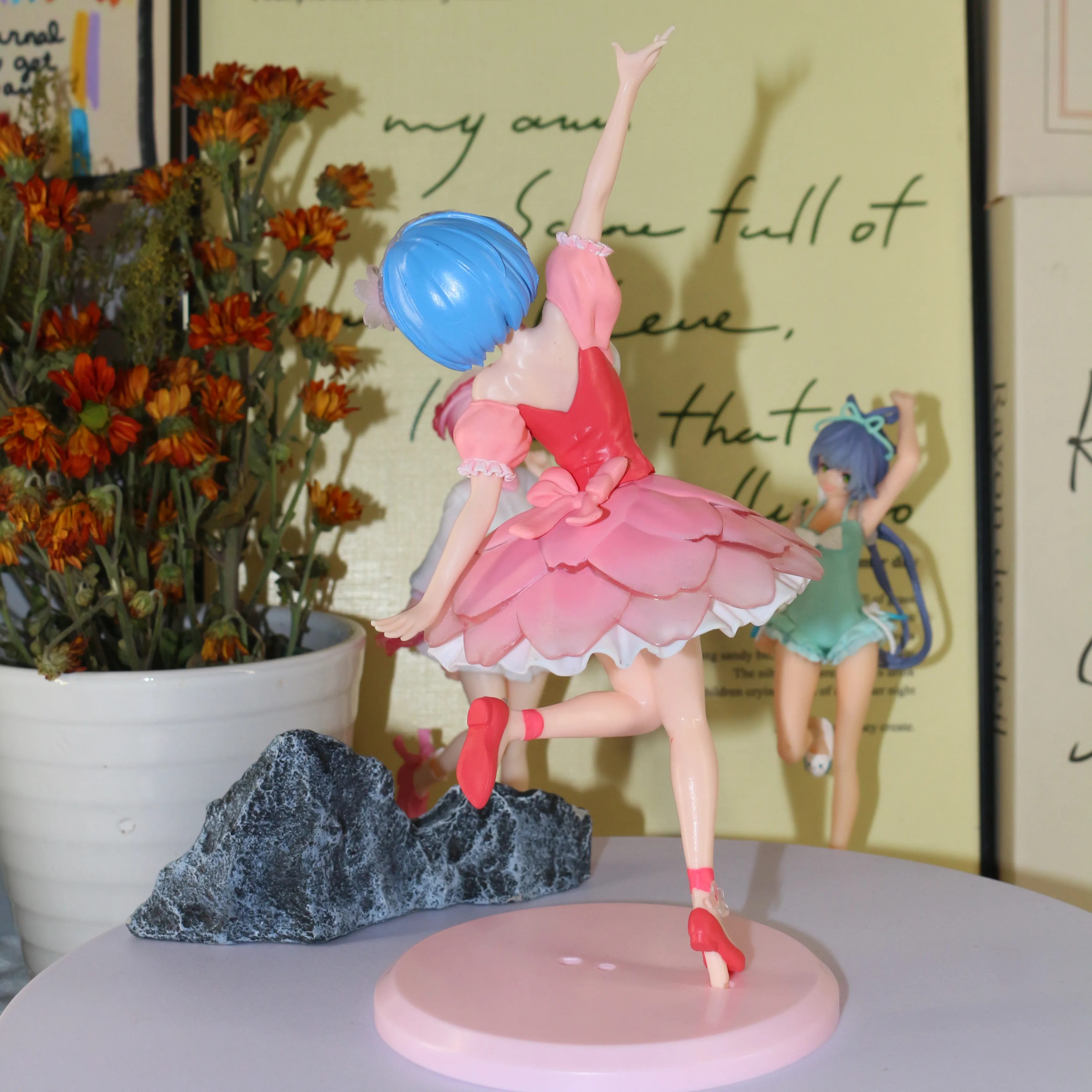 Розовая одежда забавная Девочка аксессуары аниме модель персонажа