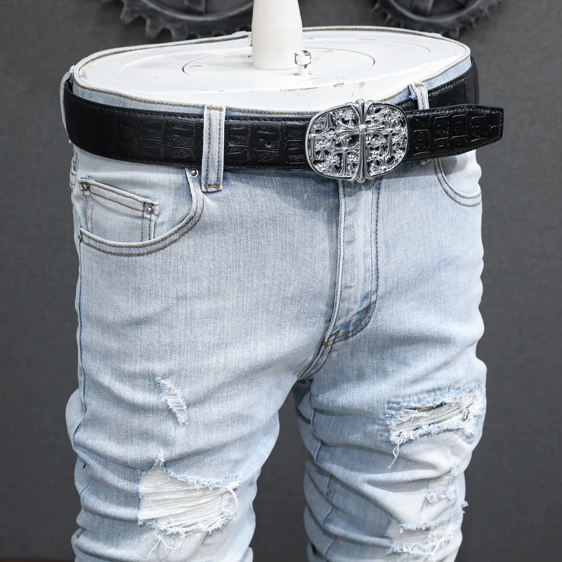 Рисунок 4 - Джинсы мужские Стрейчевые в стиле ретро