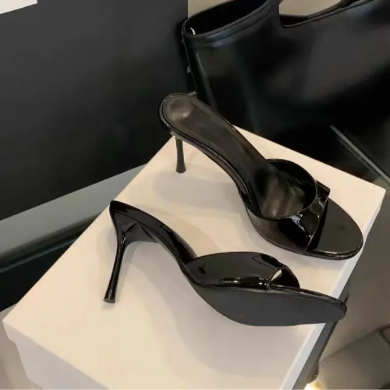 2025 Patent Leather Women Slippers Heeled Sandals Fashion Round Open Toe Thin High Heels Mules Slides Summer Party Dress Shoe (art.: 3920cf3d6aa95) - 3920cf3d6aa95
