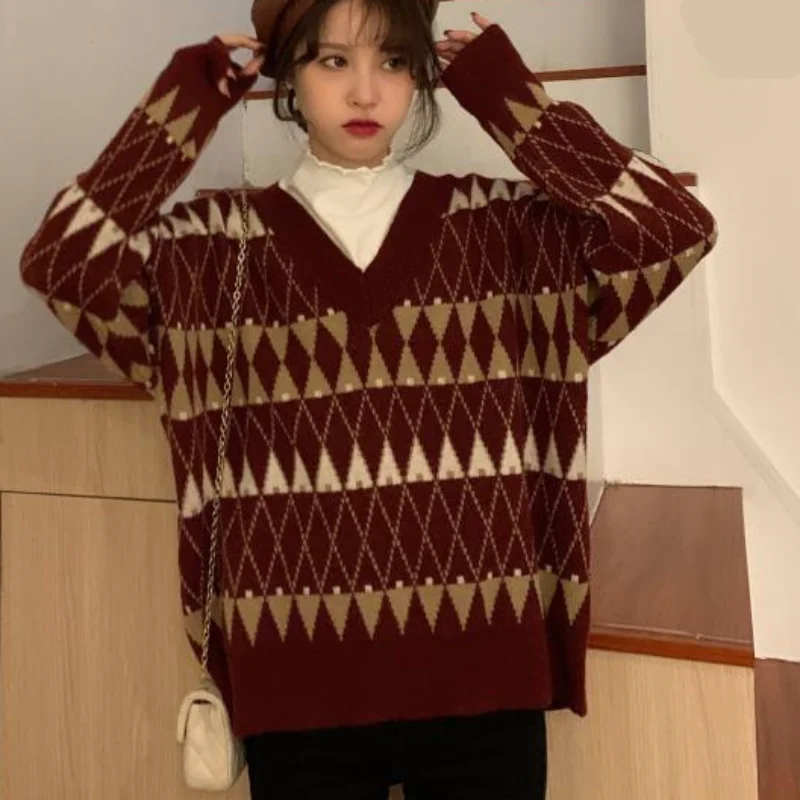 

Winter 2022 New Women's Christmas Sweater Oversize V-neck Pullover Long-sleeved Knitted Korean Fashion Casual Couple Tops