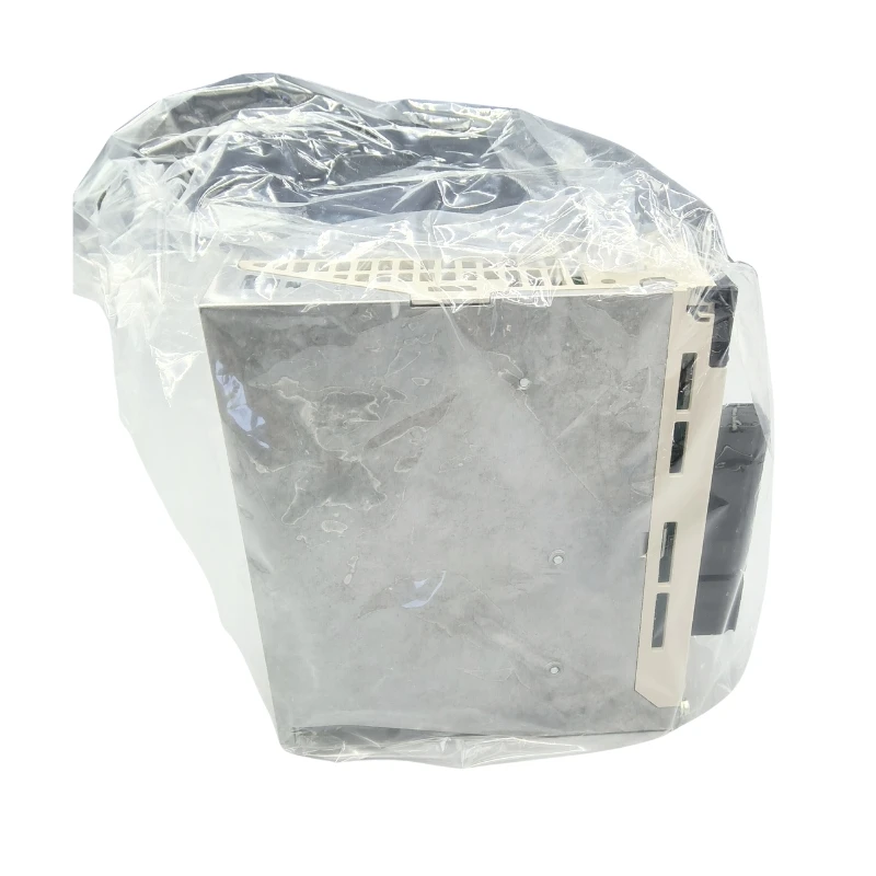 Фото Новый сервопривод Yaskawa SGDS-02A12A в коробке, ускоренная доставка №3