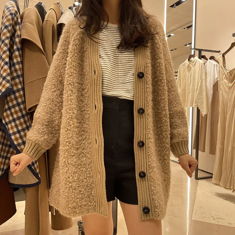 

2022 Autumn and Winter New Women's V-neck Knitted Cardigan Stitching Single-breasted Ladies Fashion Temperament Long Overcoat