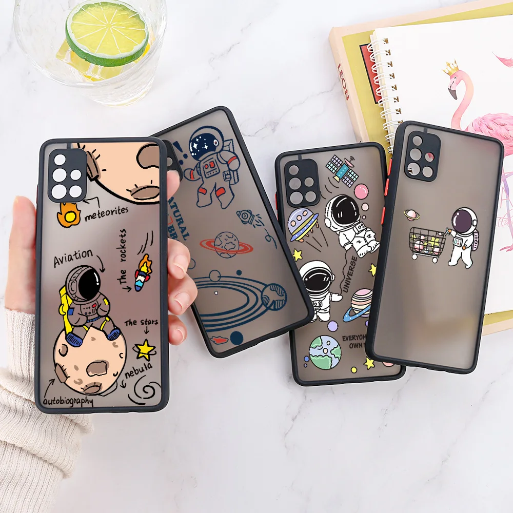 

Astronaut Phone Case For Samsung S20 FE Case A32 A52S A22 A51 M31 Cute Cover Samsung S21 Plus S10 S22 A73 Note 10 20 Ultra Funda