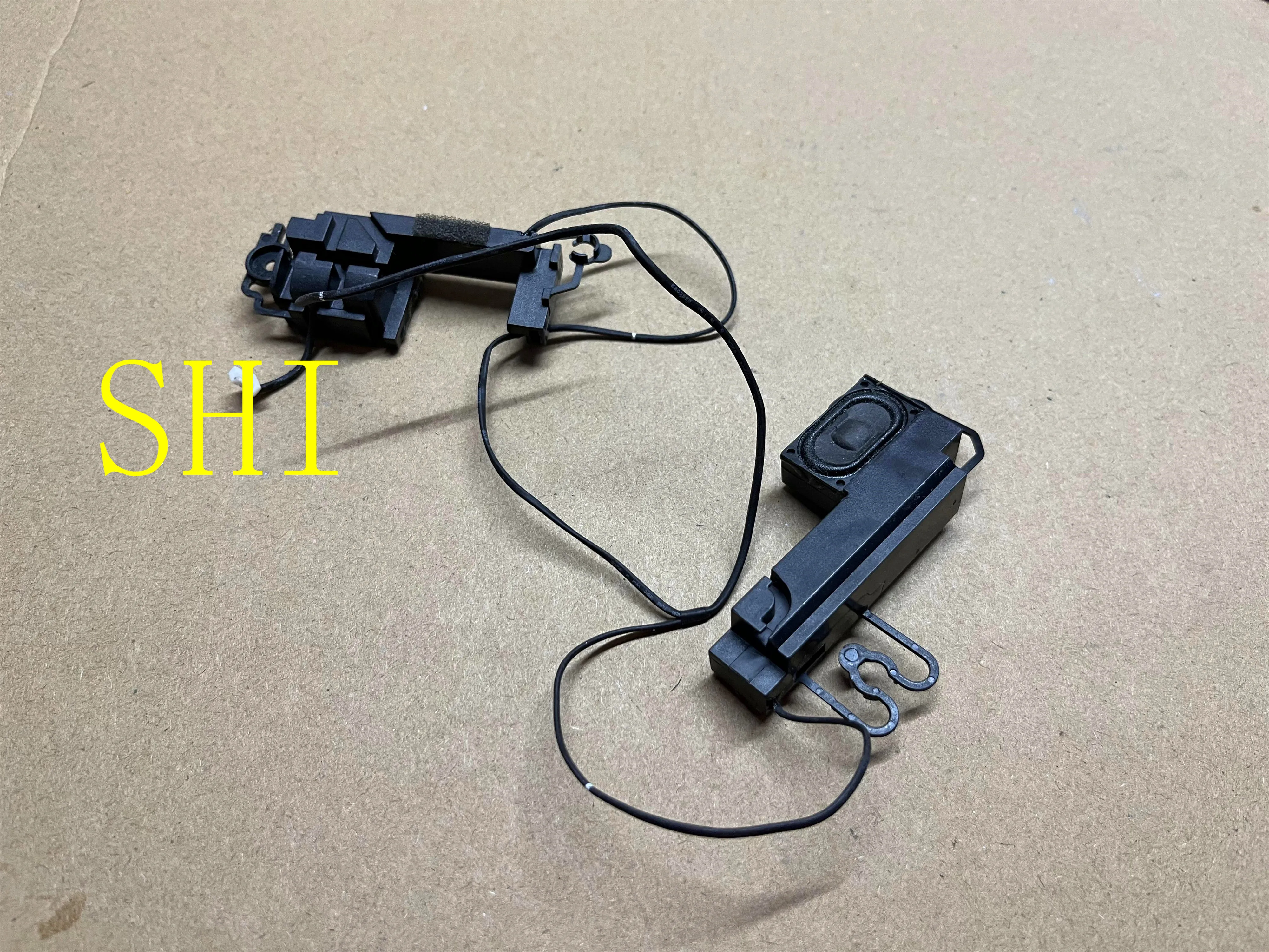 

FOR 23.40979.031 for dell inspiron 3520 n5040 n5050 notebook speake Free Shipping
