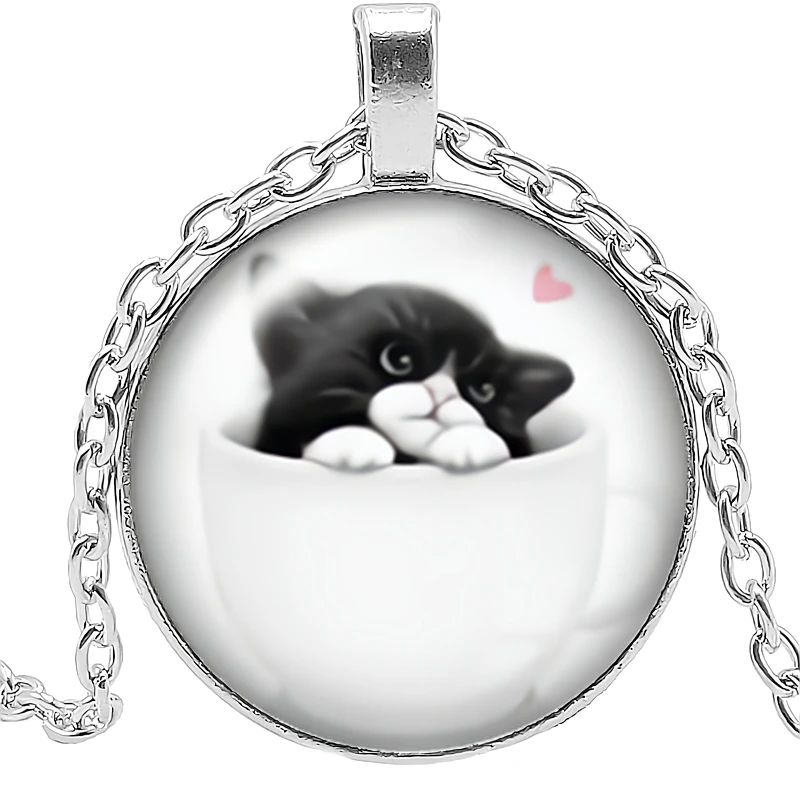 

HOT! 2019 New Creative Cute Cat Pet Glass Convex Round Pendant Fashion Charm Girl Jewelry Horse Necklace When The Decoration