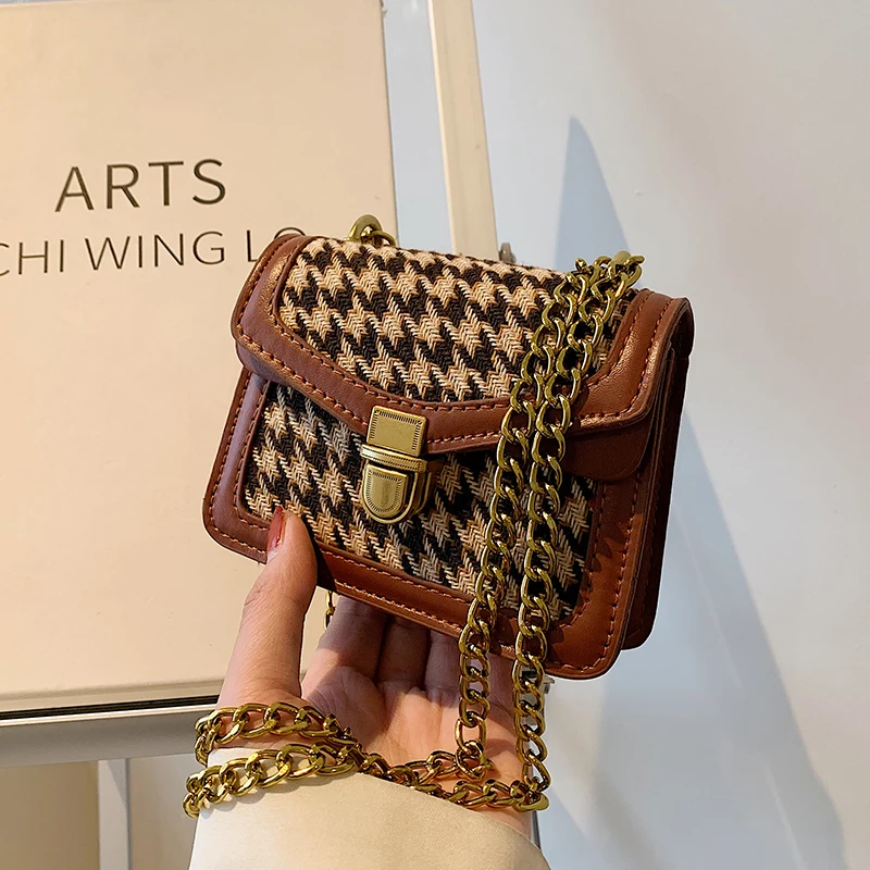 

Изысканные горячие продажи сумки 2022 новые сумки женская летняя популярная сумка-мессенджер на цепочке нишевая дизайнерская мини-сумка