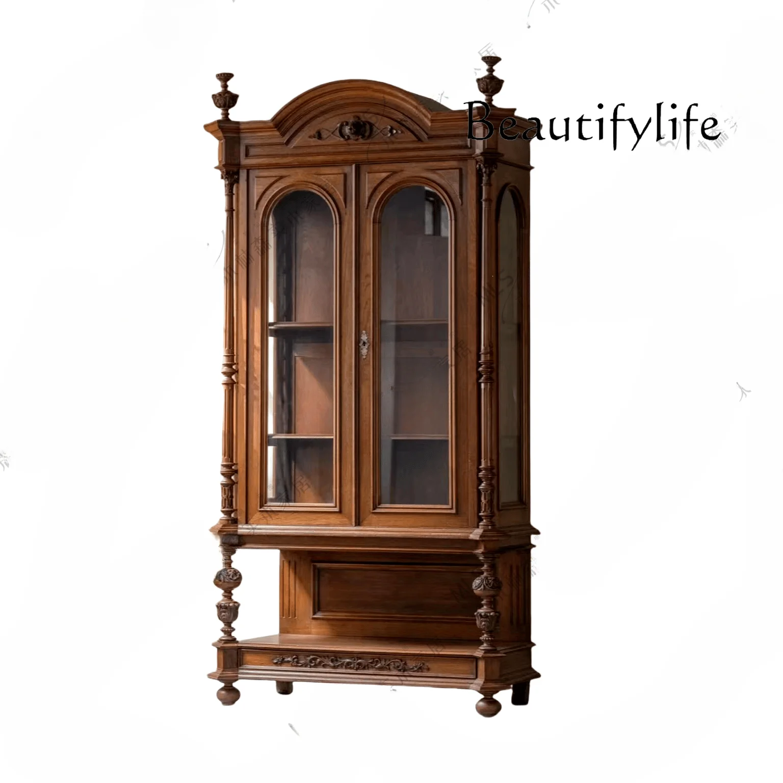 Деревянный резной однодверный небольшой шкаф в американском стиле стеклянный