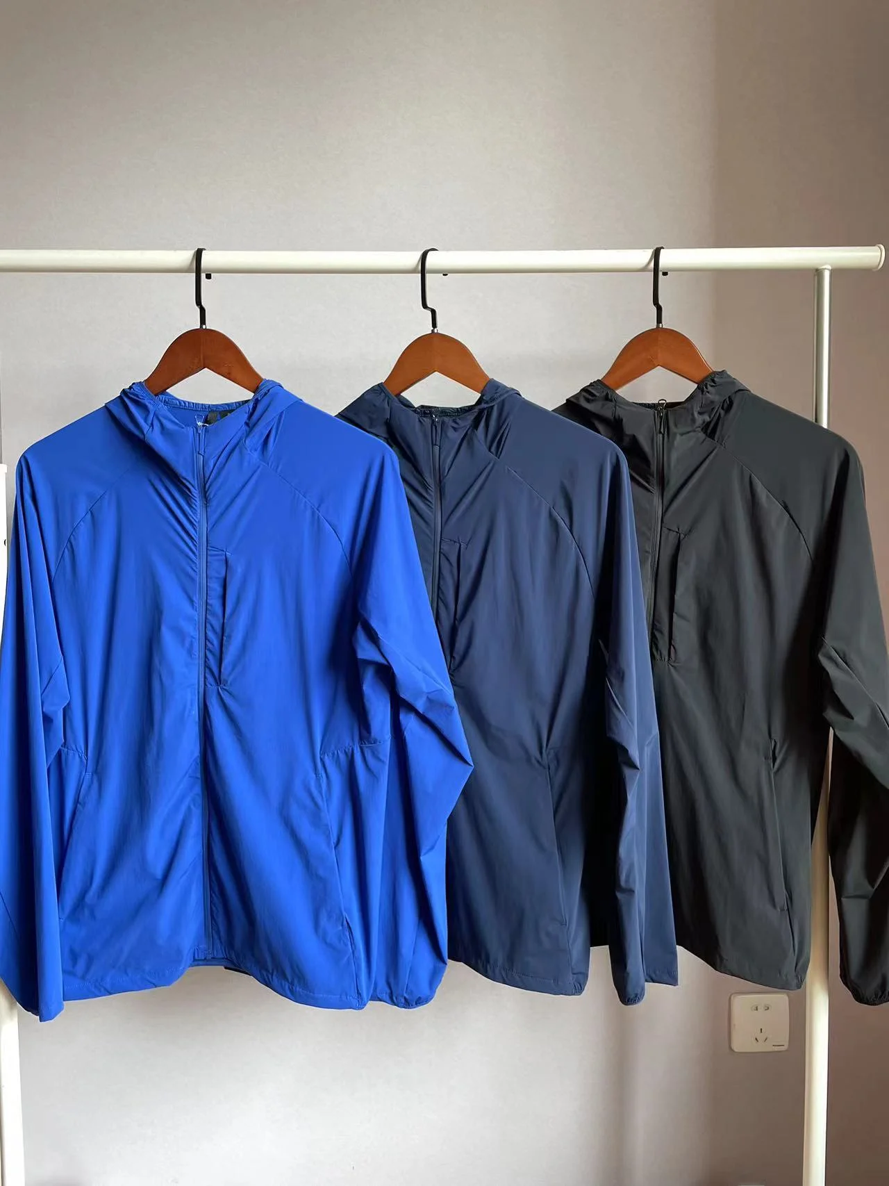 Заказы на экспорт в Японию летние походы альпинизм ветрозащитные