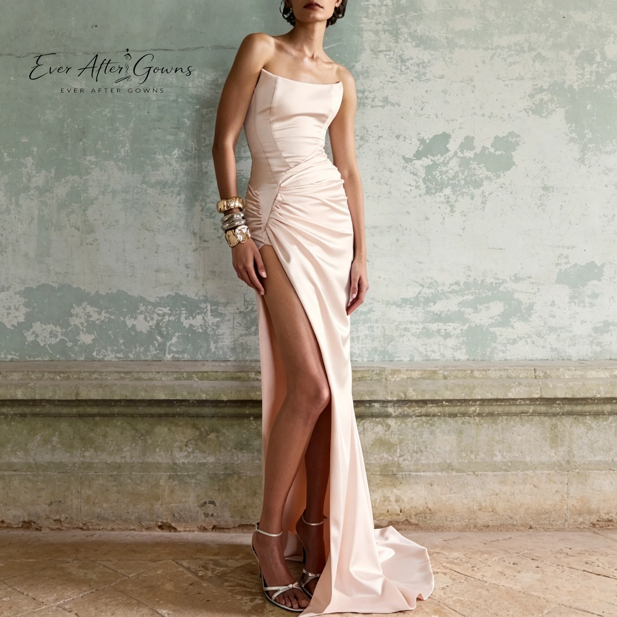 Фото Вечернее платье Ever After Gowns цвета пыльной розы без бретелек из атласа - Макси-платье-русалка с драпировкой, высоким разрезом и шлейфом для гостей на свадьбу, Бри №2