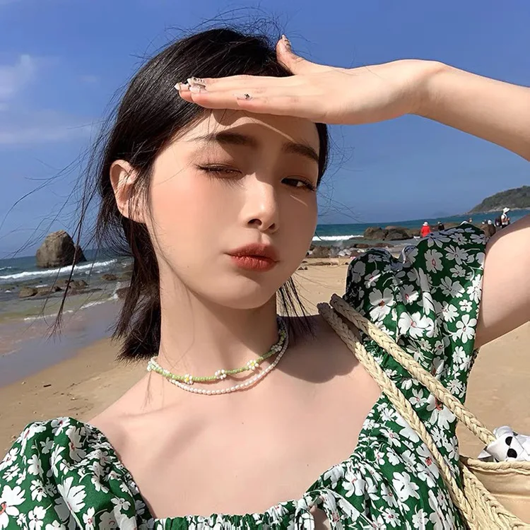 LW Japan and South Korea fashion ins tide build beaded necklace mint green flowers temperament pearl multilayer collarbone chain