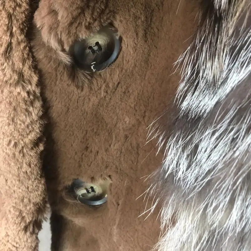 Женская куртка из натурального лисьего меха