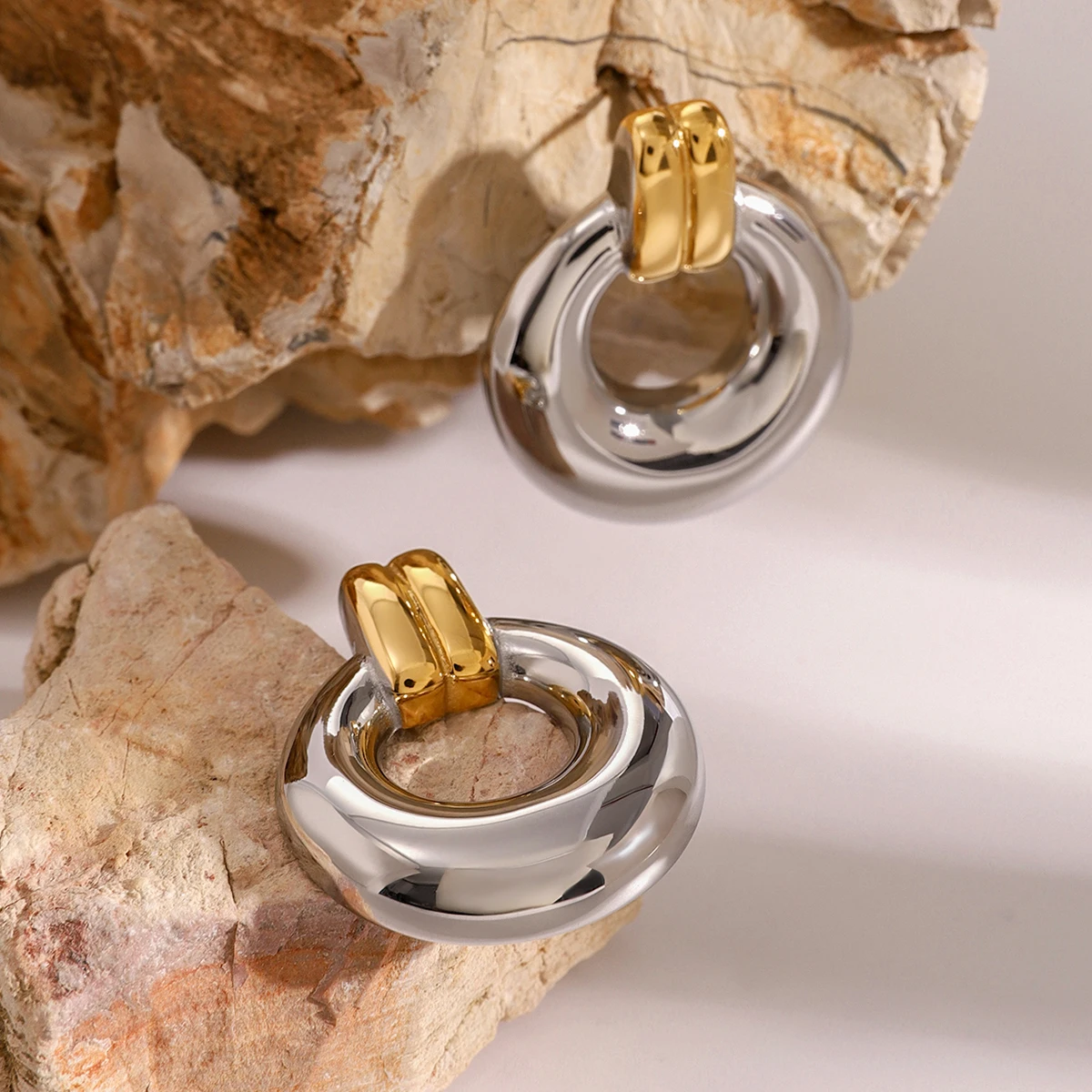 Модные новые серьги Uworld в виде кольца из нержавеющей стали с блокировкой цвета