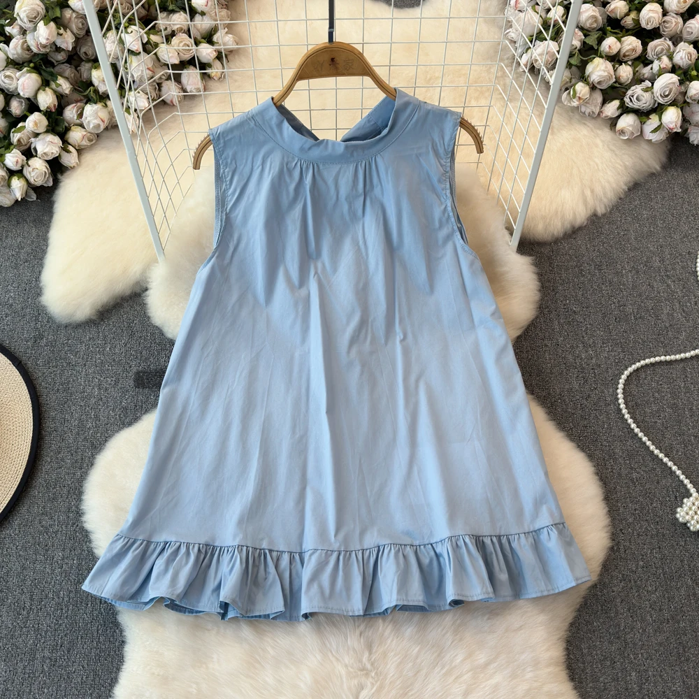 Женский свободный топ с круглым вырезом голубого цвета