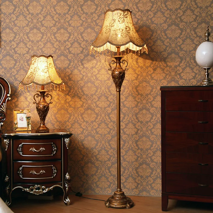 

European-Style Floor Lamp American-Style Retro Domestic Living Room Sofa Coffee Table Lamp Standing Lamp Bedroom Bedside