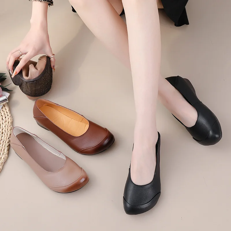 Xiuteng Women's Leather Shoes 2022 Spring And Autumn Women's Shoes Aged Cowhide Soft Bottom Non-slip Flat Bottom for Mama