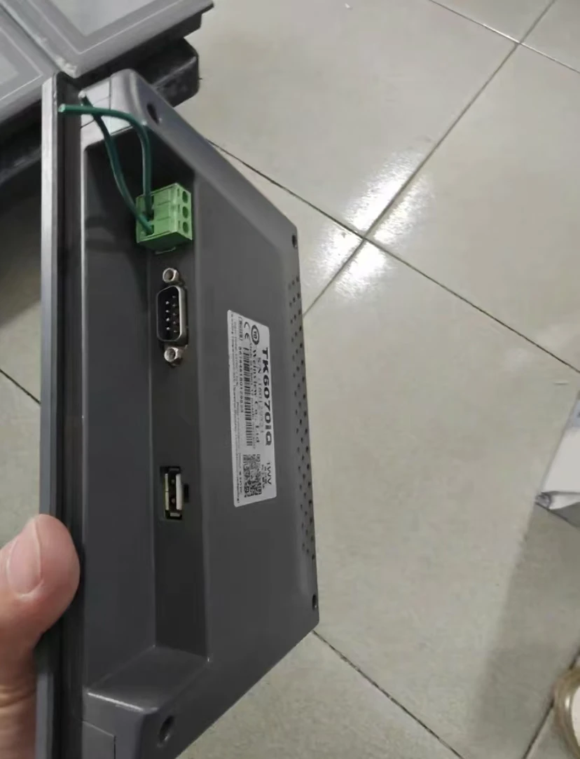 TK6070iQ 1WV Б/у WEINTEK Сенсорная панель HMI Функция протестирована в порядке