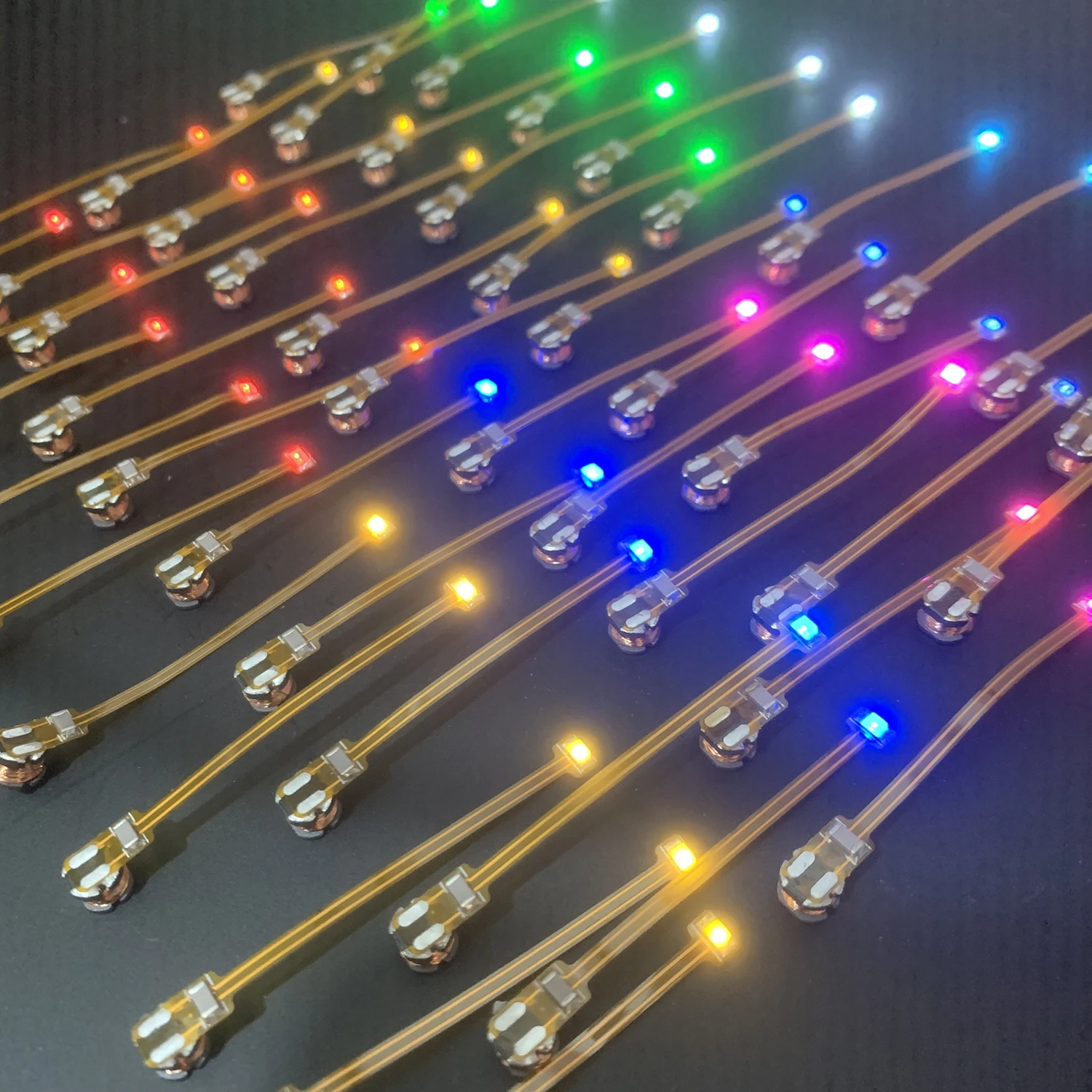 

Набор из 5 шт. беспроводных LED ламп DykbRadio