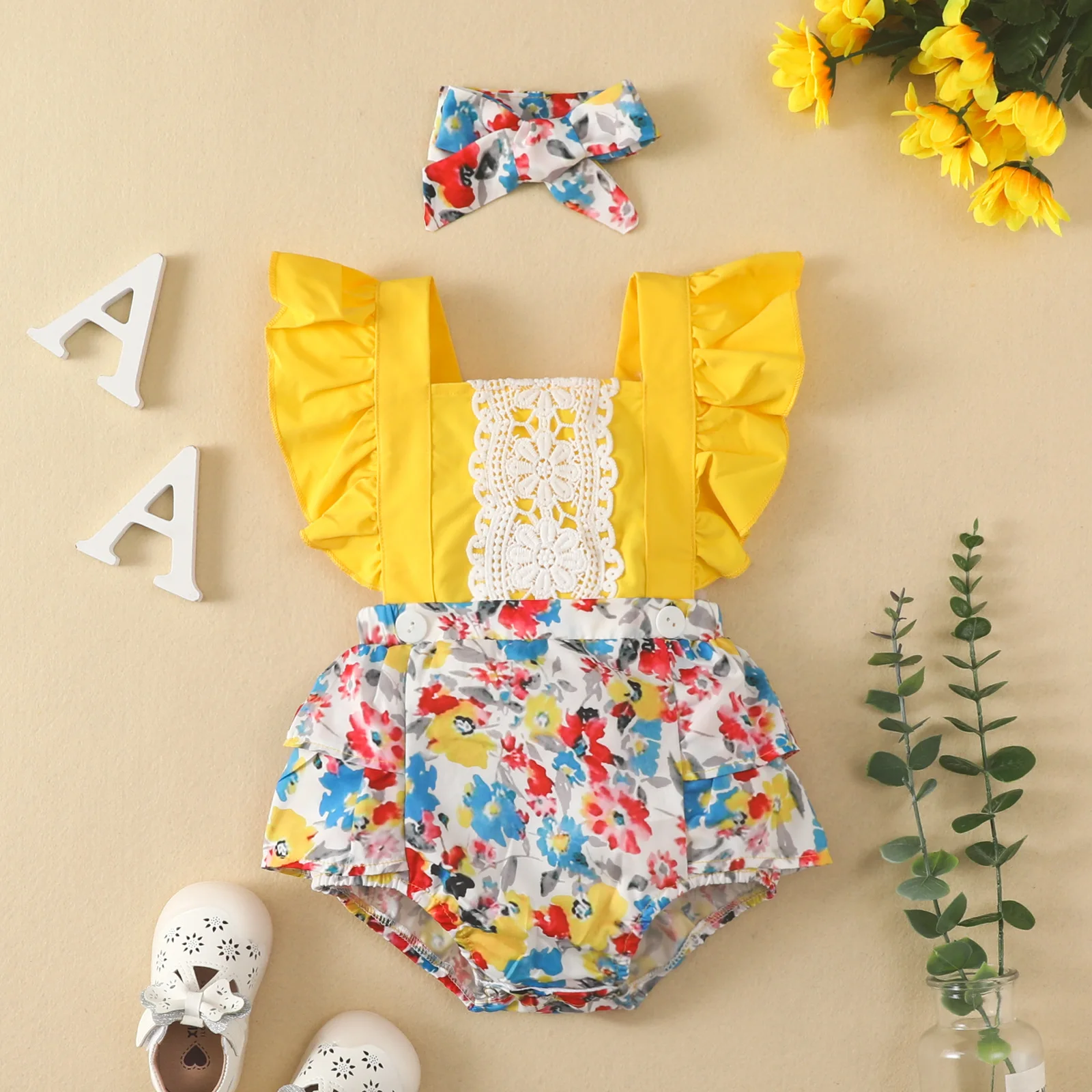 

New Born Baby Girl Clothes Toddler Romper Solid Stitching Floral Lace Ruffle Bodysuit Children Summer Outfits Infant Jumpsuit