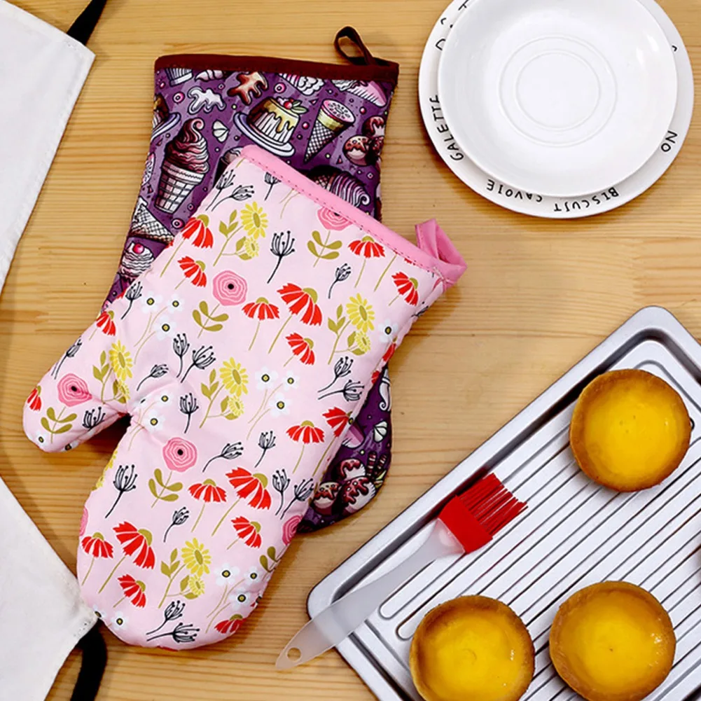 

1pcs Cartoon Animal Cat Paw Oven Mitts Heat Resistant Non-Slip Kitchen Microwave Gloves Long Cotton Baking Insulation Gloves
