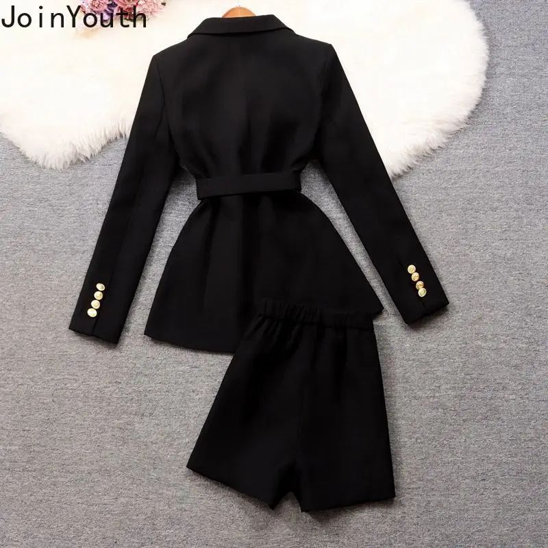 Женский костюм из двух предметов зимняя двубортная куртка-туника с пряжкой