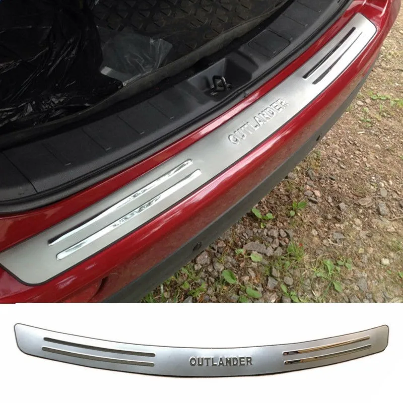 

For Mitsubishi Outlander Sill Trunk Rear guard Tread Plate Trim stainless steel Rear Bumper Protector Accessories 2013-2017 2018