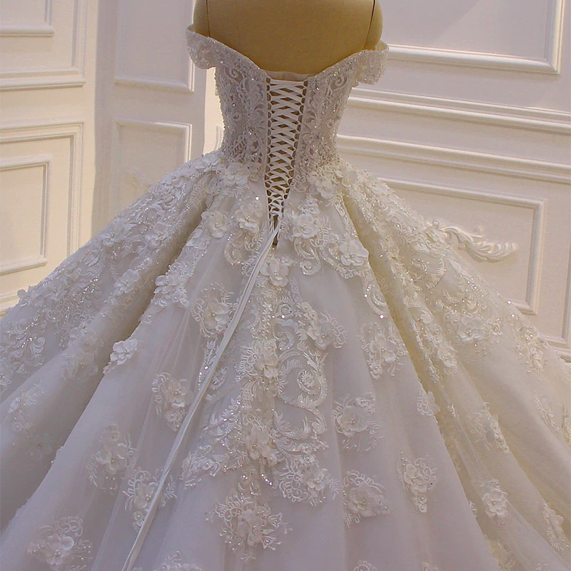 Рисунок 6 - Роскошные свадебные платья для невесты