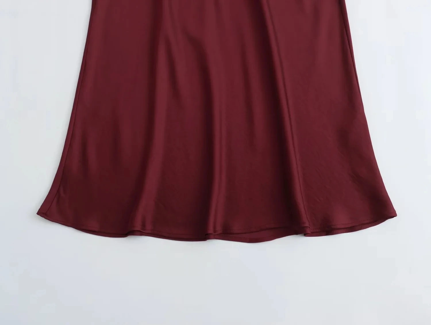 Атласные длинные юбки TRAF 2024 для женщин стильные осенние базовые женские шикарная