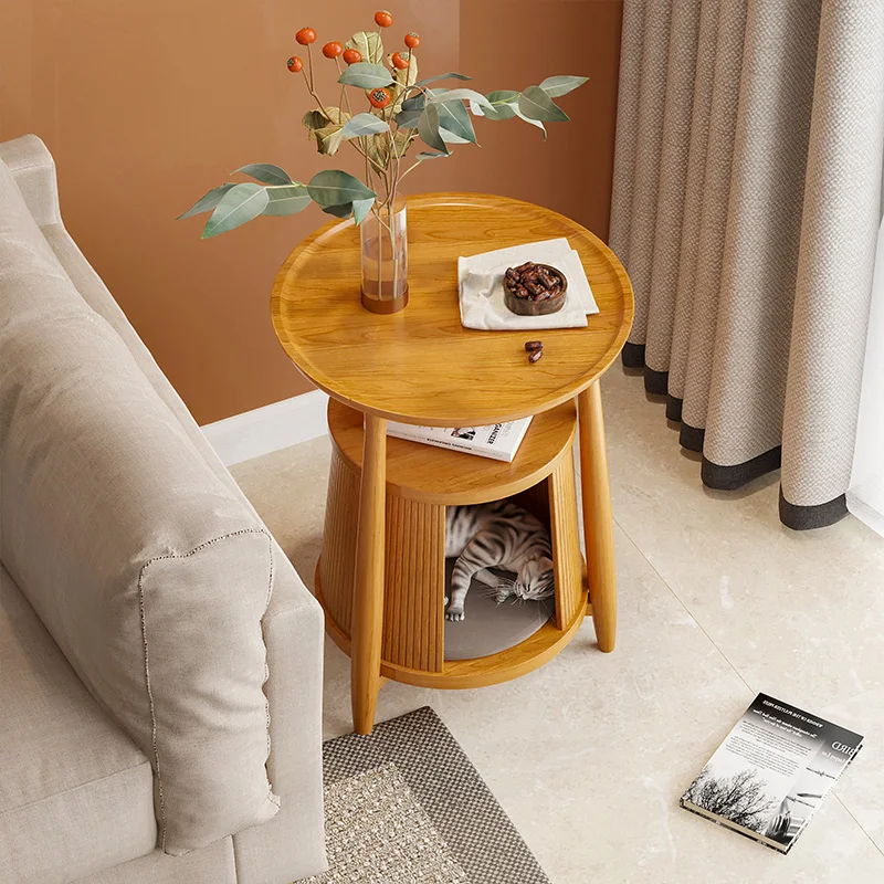 Nordic solid wood small tea table simple modern sofa edge a few corners circular low creative cat nest |