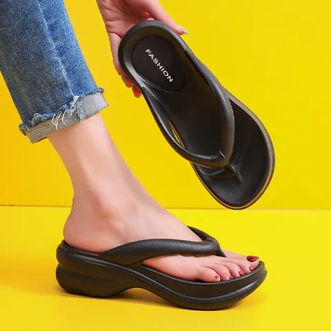 Panouri cu talpă groasă Flip Flops pentru femei 2023 Platforma de vară Sandale Sandale Femeie Non-alunecare pe plajă Girls Girls Slides în aer liber